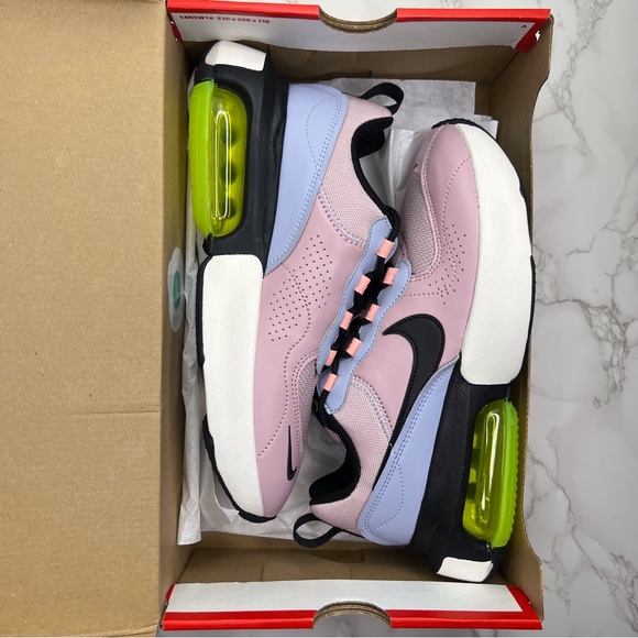 Nike Air Max Verona 👑 - Picture 16 of 16